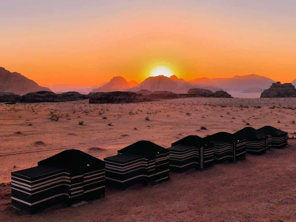 Enad desert camp Wadi Rum Exterior foto