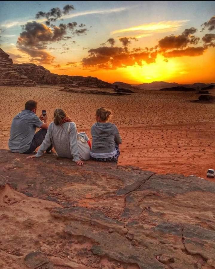 Enad desert camp Wadi Rum Exterior foto