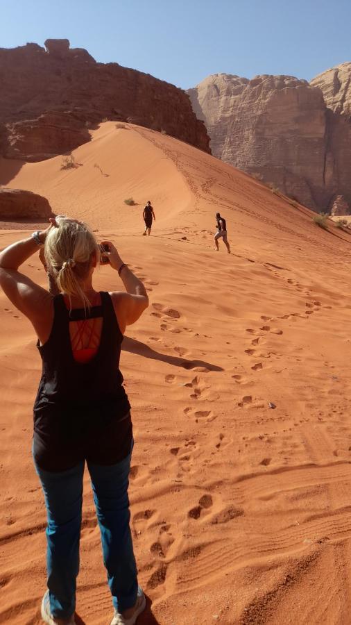 Enad desert camp Wadi Rum Exterior foto